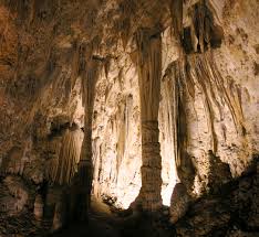cavern是什么意思