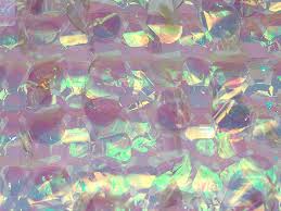 iridescent是什么意思