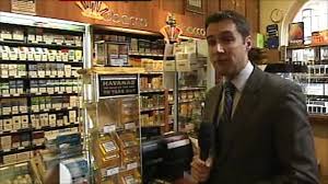 tobacconist是什么意思
