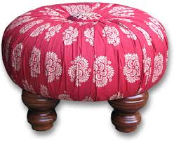 tuffet是什么意思